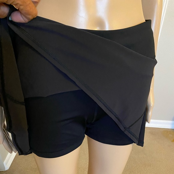 NWOT Lululemon Pace Setter Skirt - Picture 8 of 14